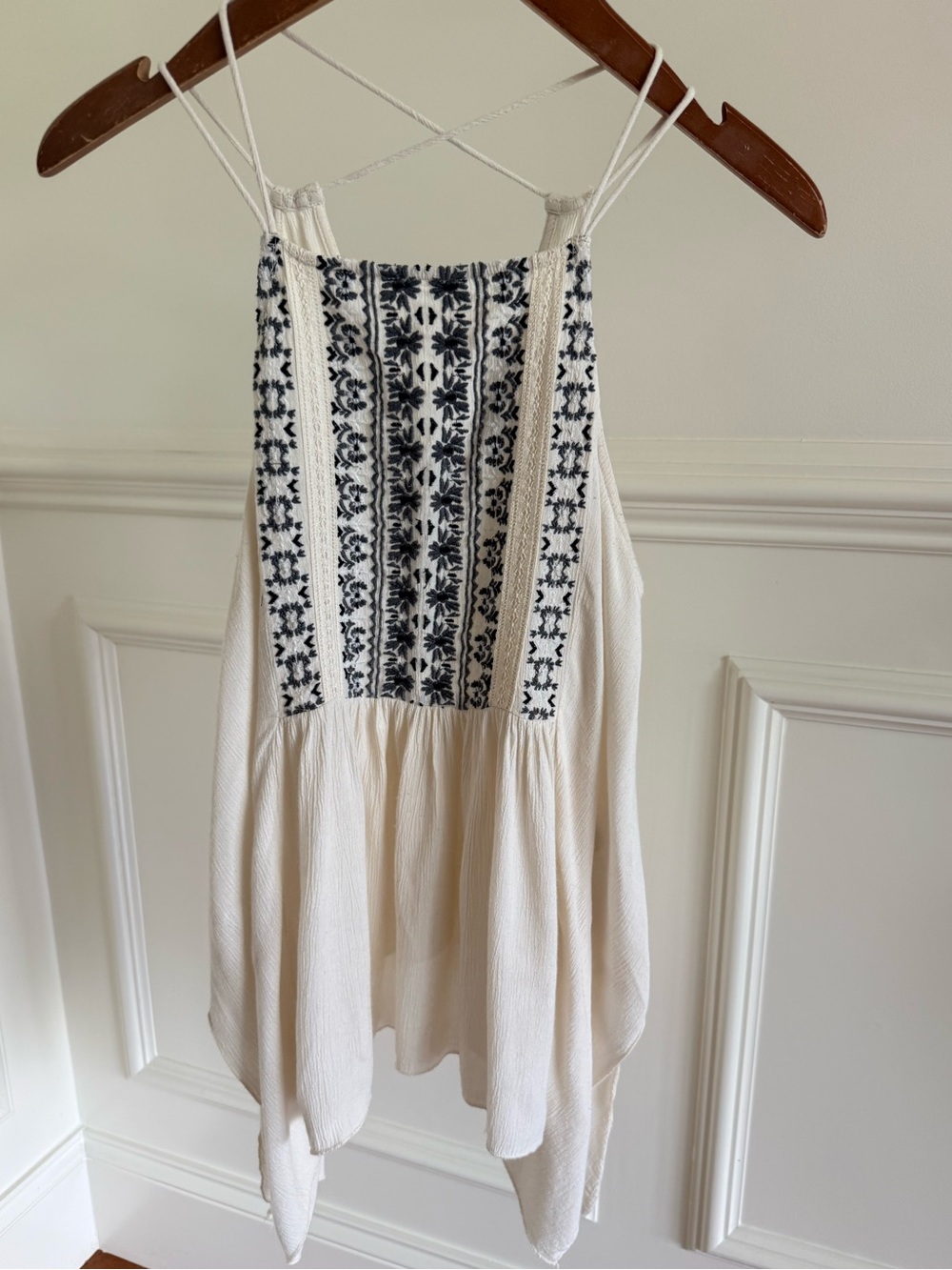 Abercrombie & Fitch Women Bohemian Halter Top Camisole Y2K Embroidered Size XS